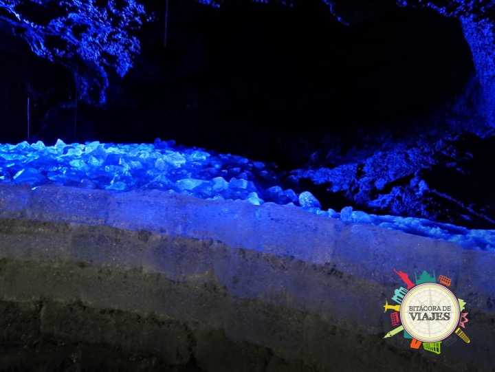 Cueva de hielo Narusawa Monte Fuji Japón