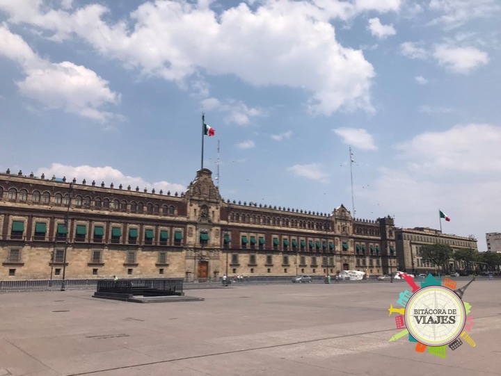 ¿Qué ver en Ciudad de México? Plaza de la Constitución, CDMX, México