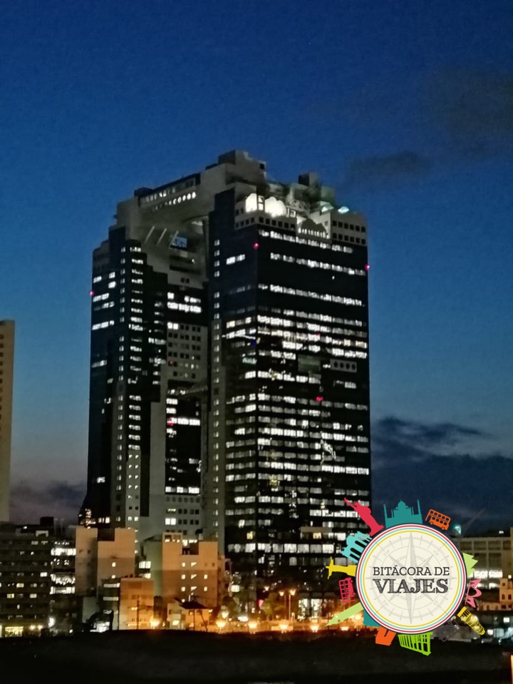 Edificio Umeda Sky - Bitácora de viajes