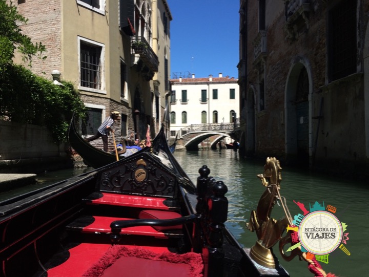 Recorrido en Góndola por Venecia