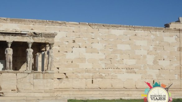 Templo de Erectión Balcón con Cariátides